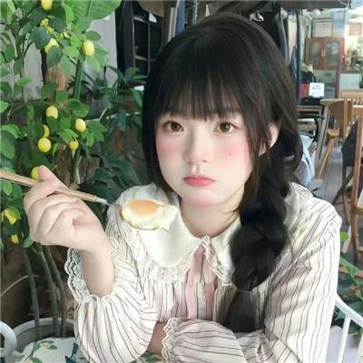 嘘,国王在冬眠