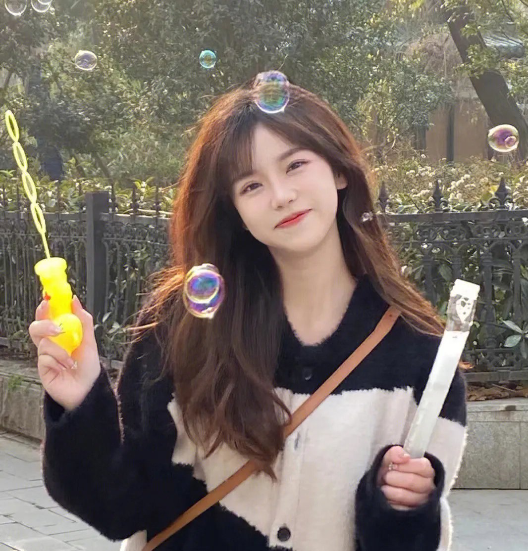 红杏春风嫁有期